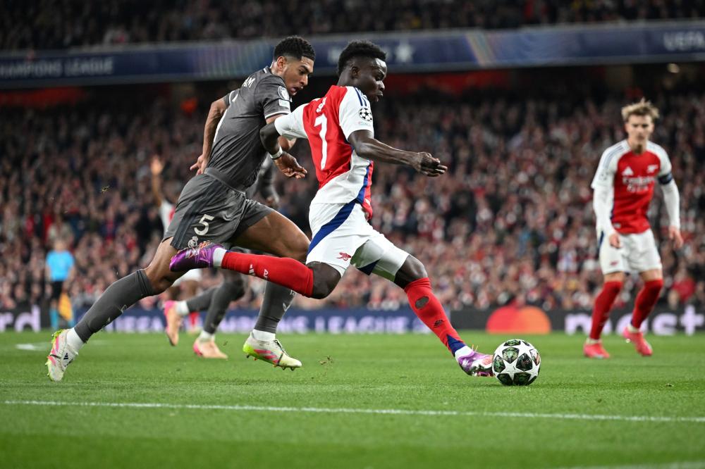 特雷杨用90次灵动抛投串联起得分与助攻，哈登以104次双能卫表演定格火箭岁月，詹姆斯用105次全能数据镌刻二十年传奇.